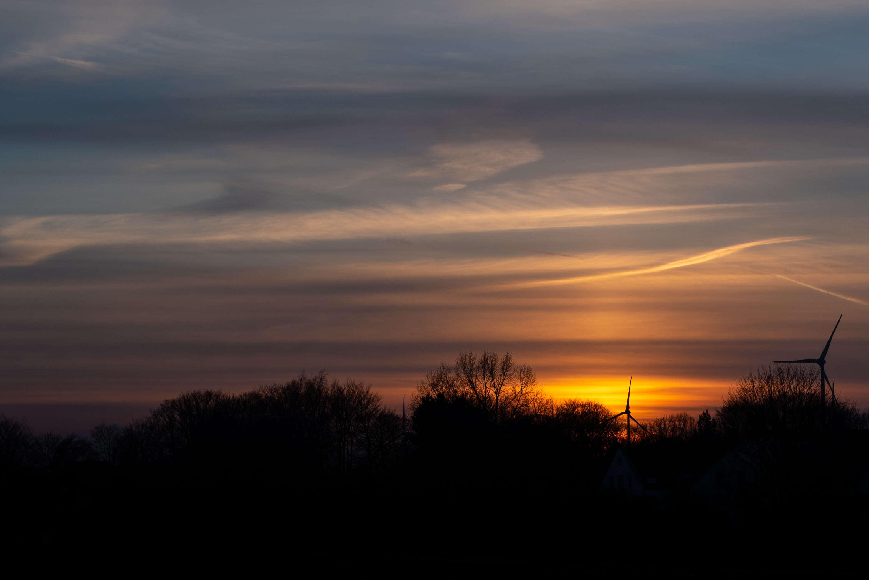 On your Mark, sunset, go